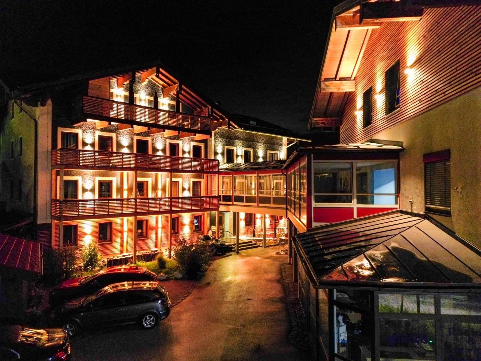 Alpenliebe - Sauna & Whirlpool - Apartments Inzell Kültér fotó